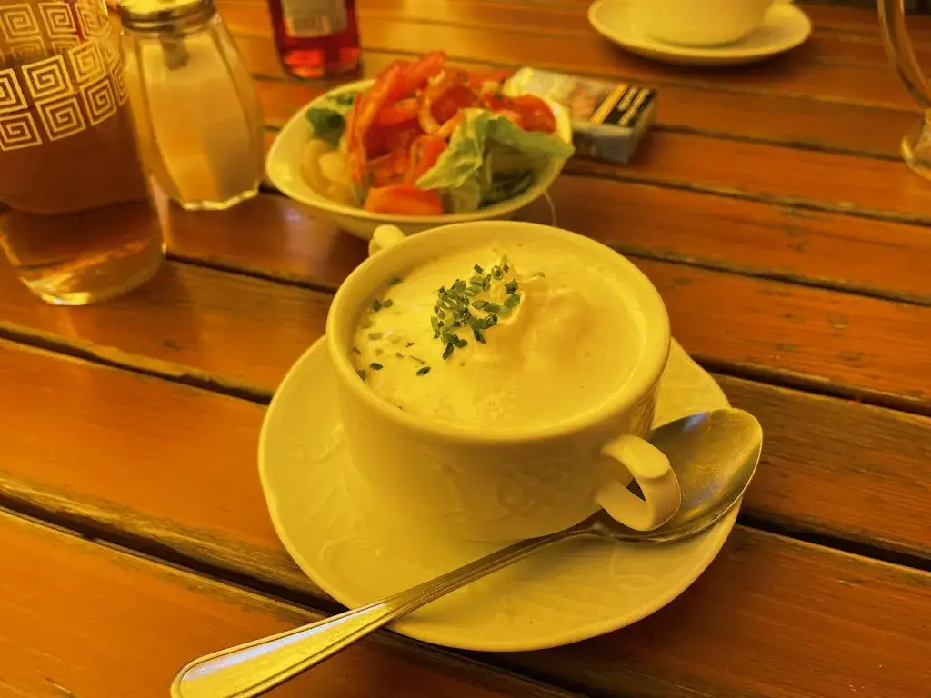 Kamil Ludwiczak (Luka)_Harry's Wirtshaus_Hagenbrunn_avis