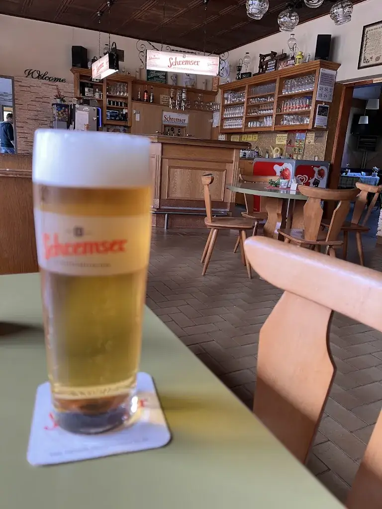 Adam Aaron_Gasthof Mader_Haugschlag_recensione