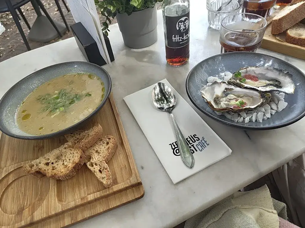 Moriel La Rosa_Zebedeus_Haag_recensione