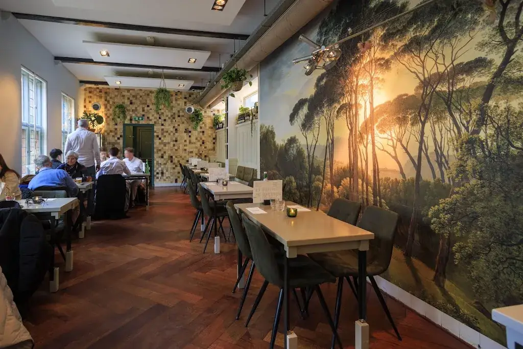 Zebedeus_Haag_slider_image_3