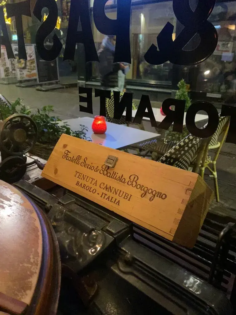 Ristorante Giuliano’s_Haag_slider_image_2