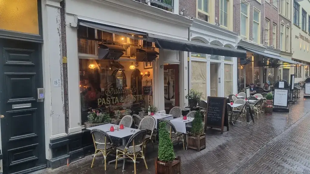 Ristorante Giuliano’s_Haag_slider_image_3