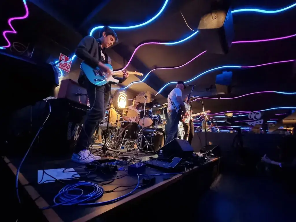 Rodrigo Ollero_La Corriente del Golfo_Gols_recensione