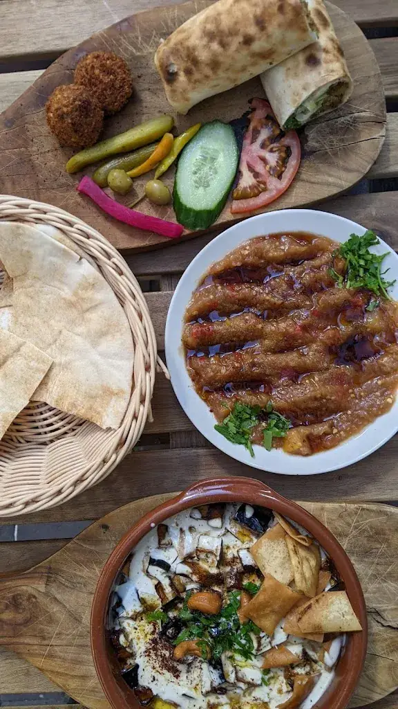 Menu_Falafel en Hummus_Haag_image_5