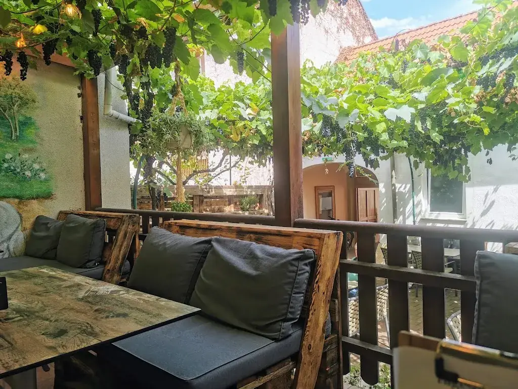 Gasthaus Haydnstüberl. Inh.Stefan Weber_Hainburg an der Donau_slider_image_2