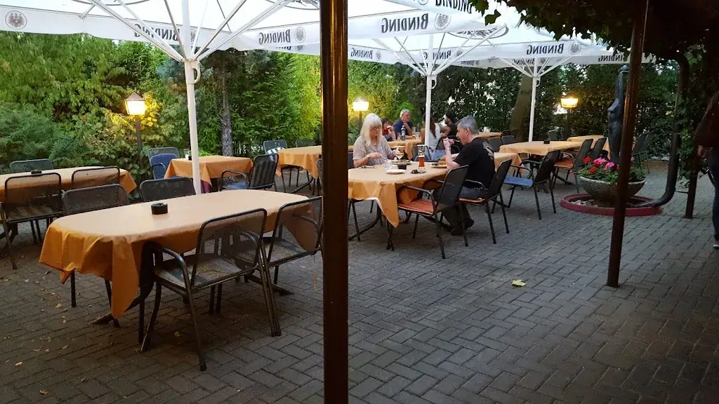 Restaurant Zagreb ristorante a Hainburg an der Donau