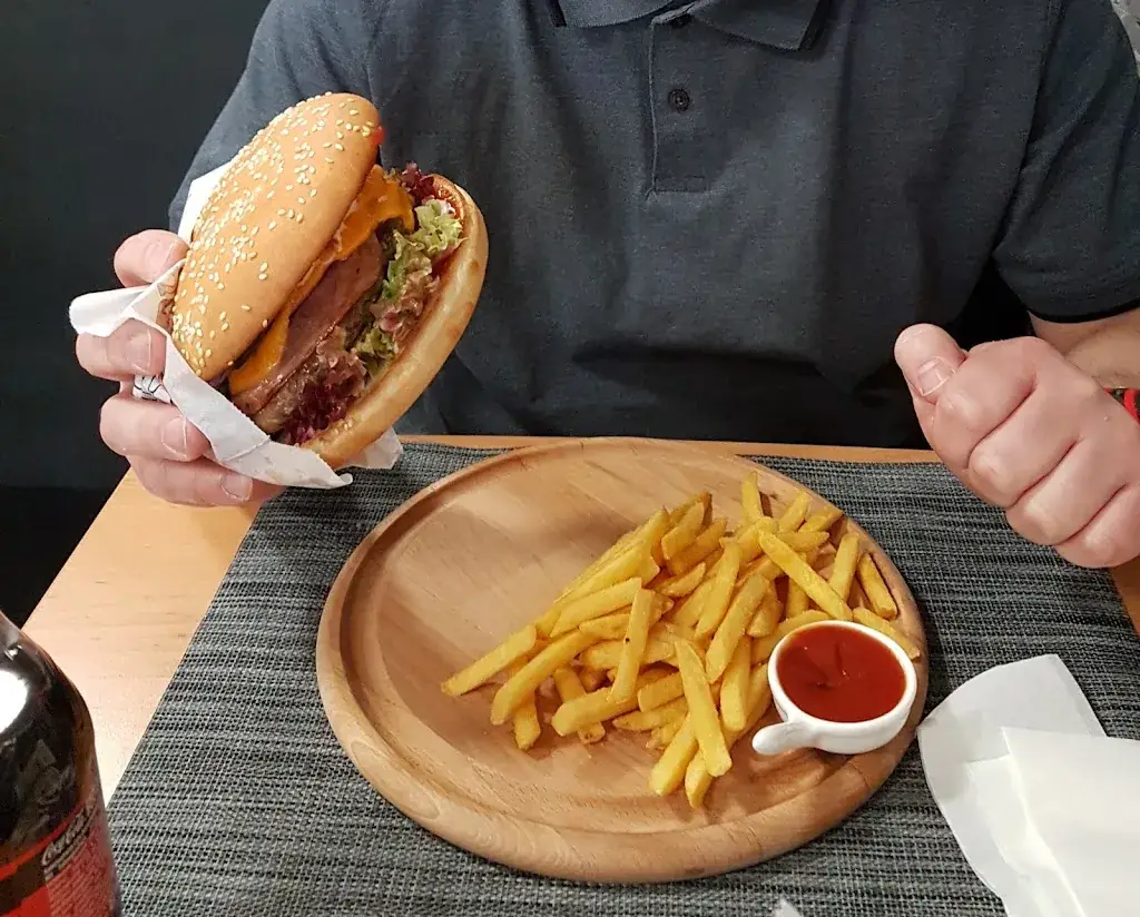 Menu_Chicken & Burger_Hainburg an der Donau_image_9