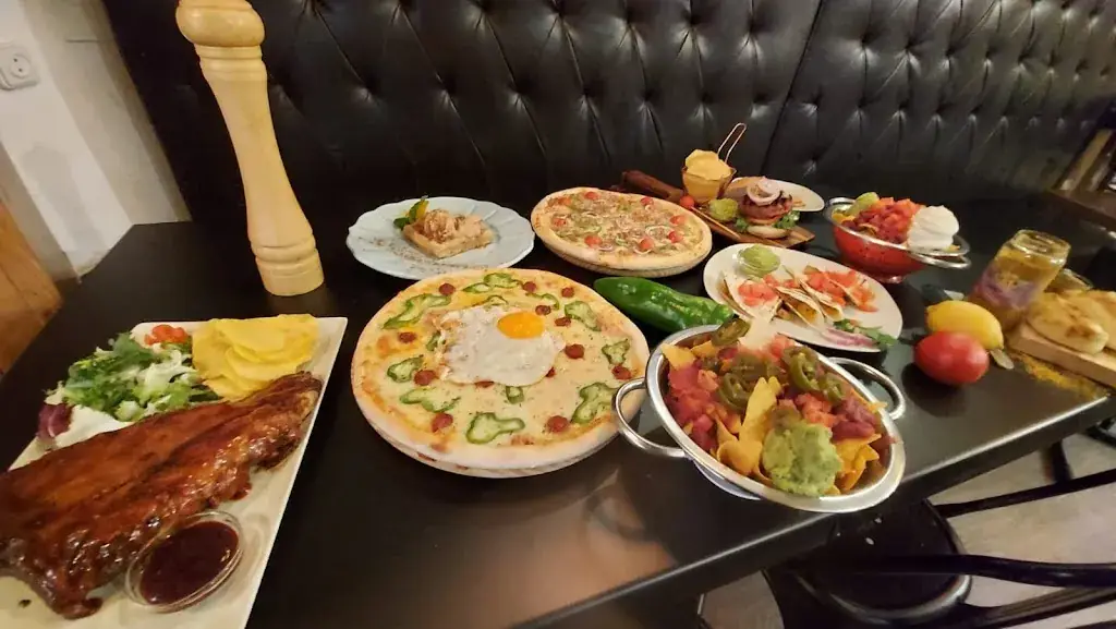 Tan-Go_Gols_slider_image_3