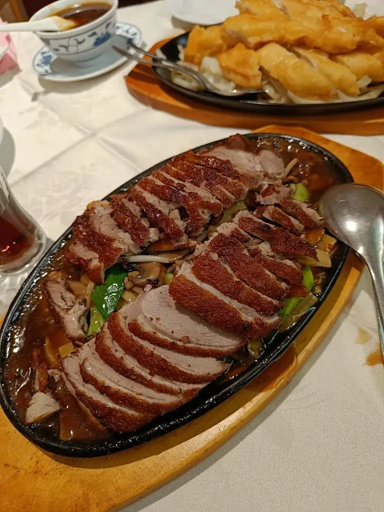 Peking China-Restaurant_Hausmening_slider_image_2