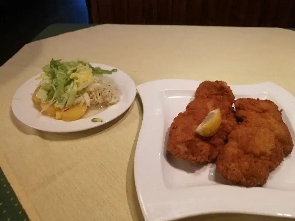 Gasthaus Amstätter_Hausleiten_slider_image_1