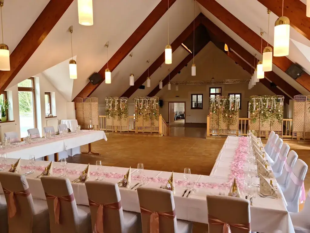 Ha2weiO GmbH ristorante a Hausleiten