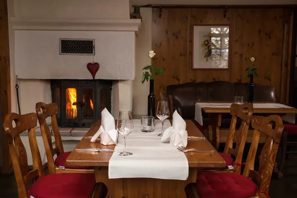 Am Dorfbrunnen ristorante a Hainfeld