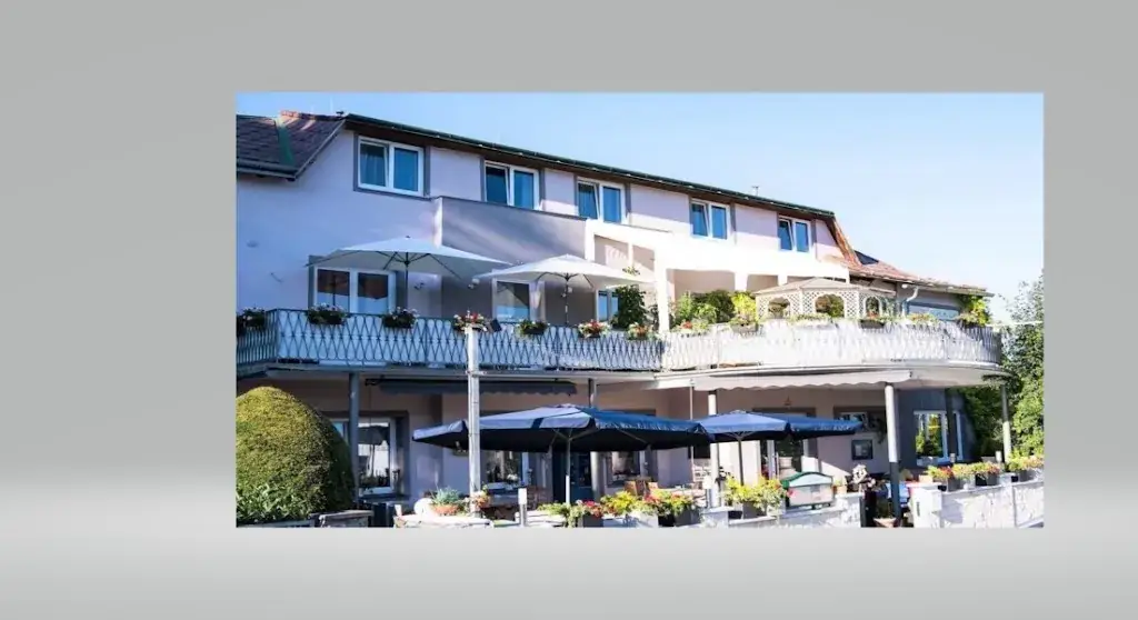 La Amalia - Pension restaurant à Bad Sauerbrunn