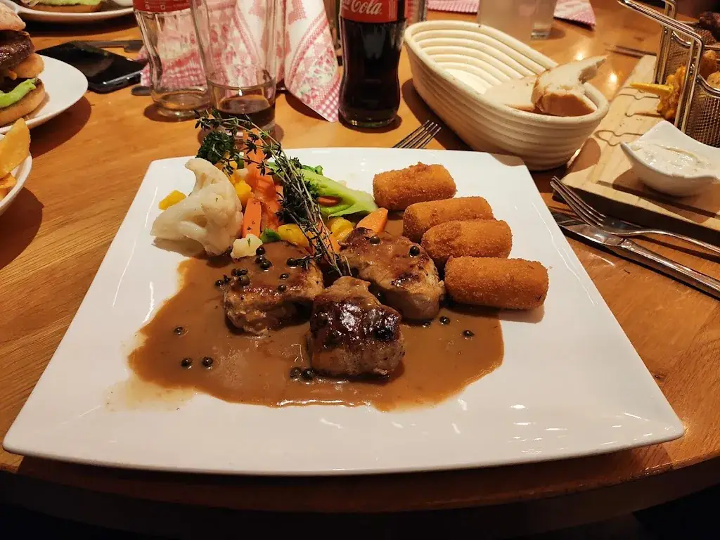 Ovidiu S._Pizzeria Topolino_Hainfeld_review