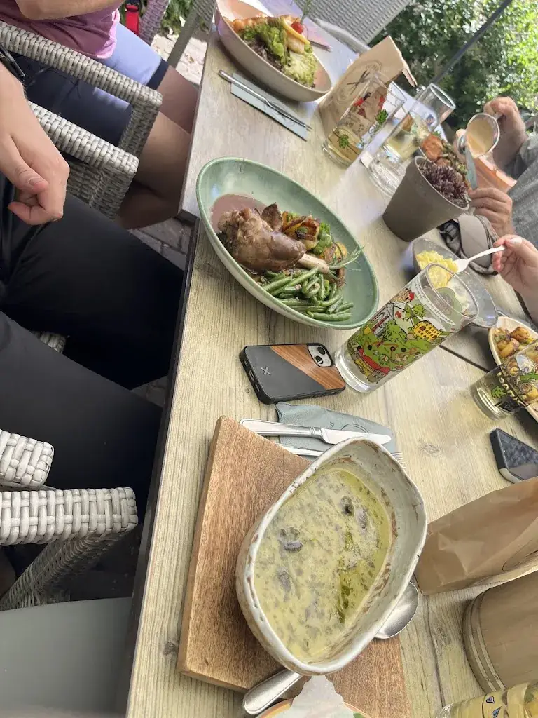 Haylin Huang_Landrestaurant Burrweiler Mühle_Hainfeld_avis