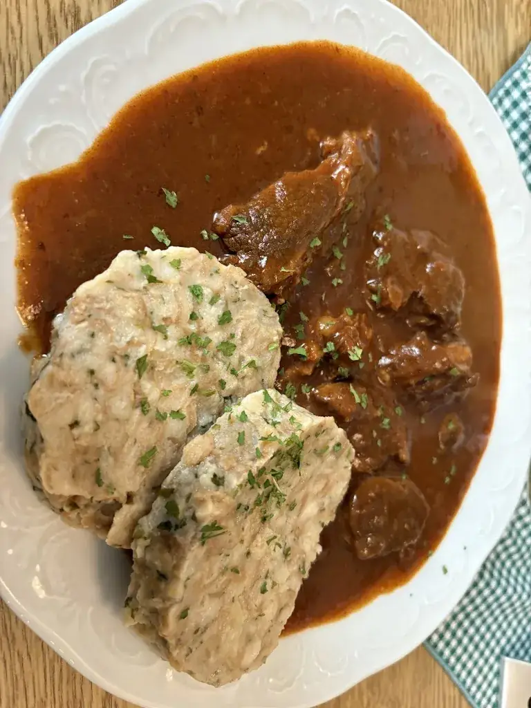 Martin Oswald_Gasthof Zesch | Schrattenberg_Hauskirchen_recensione