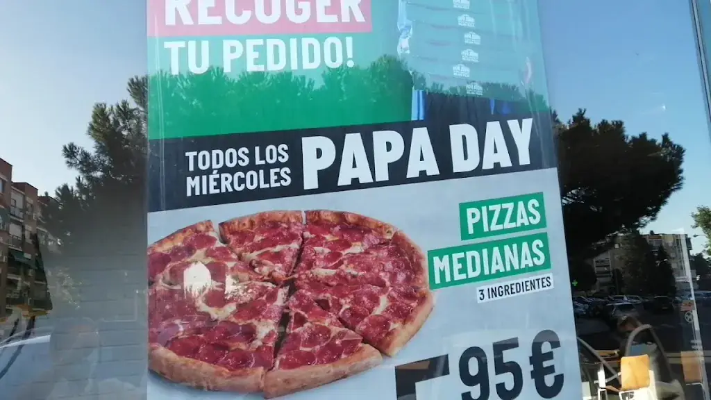 Papa Johns Pizza_Gols_slider_image_2