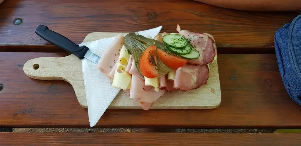 Menu_Schrank Heuriger Restaurant_Hennersdorf_immagine_5