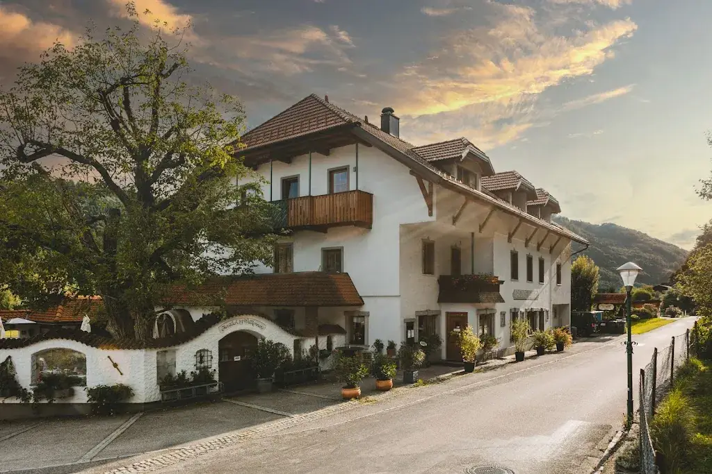 Landgasthof Hinterleithner_Hinterleiten_slider_image_1