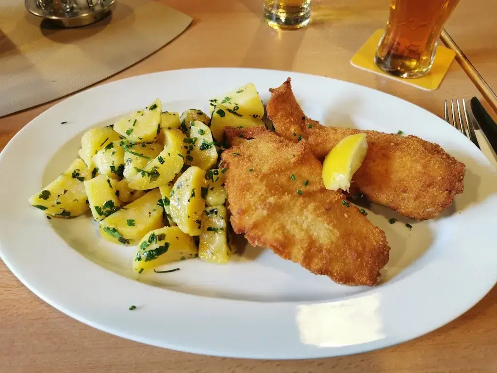 Gasthaus zum goldenen Hirschen_Hirtenberg_slider_image_2