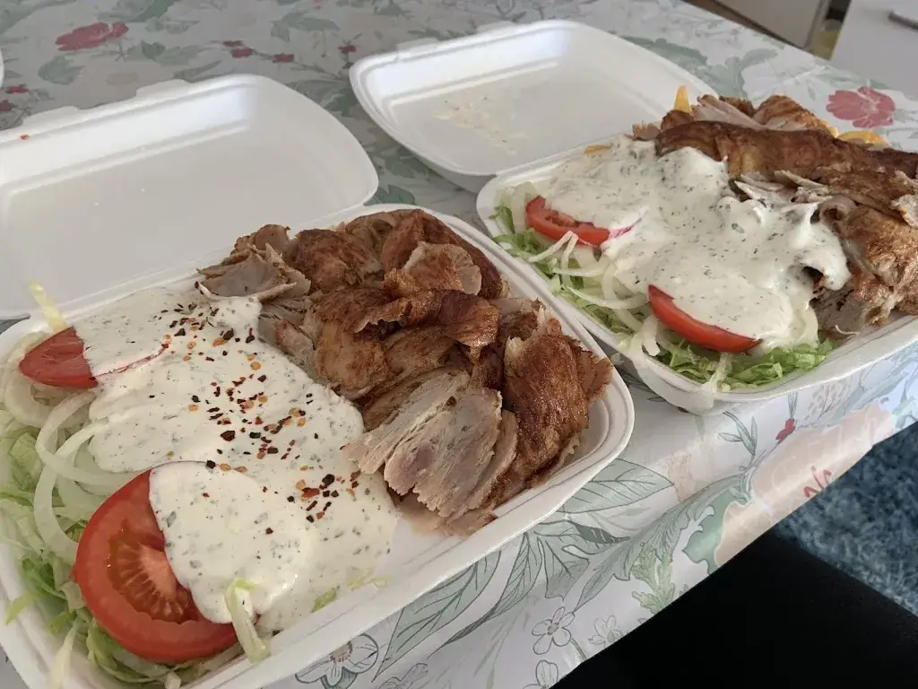 Mercedes Mochnáč_Pizzeria Bella_Heidenreichstein_review