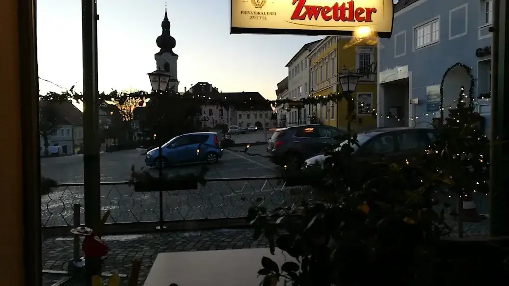 Heribert Schieg_Café Alt Wien_Heidenreichstein_recensione