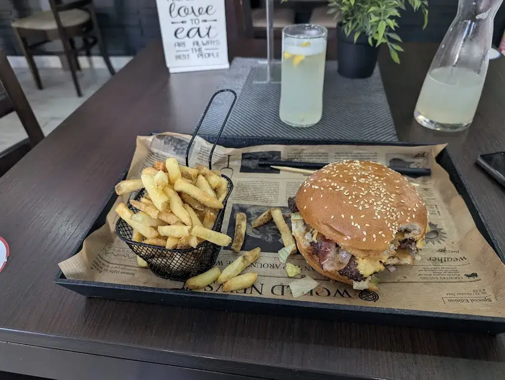 Menu_Good Food Burger_Himberg_image_2