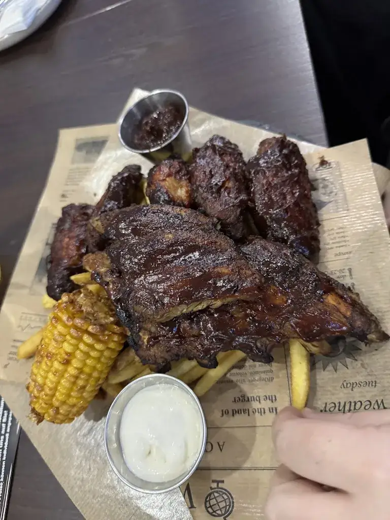 Lorena Cernisov_Good Food Burger_Himberg_review