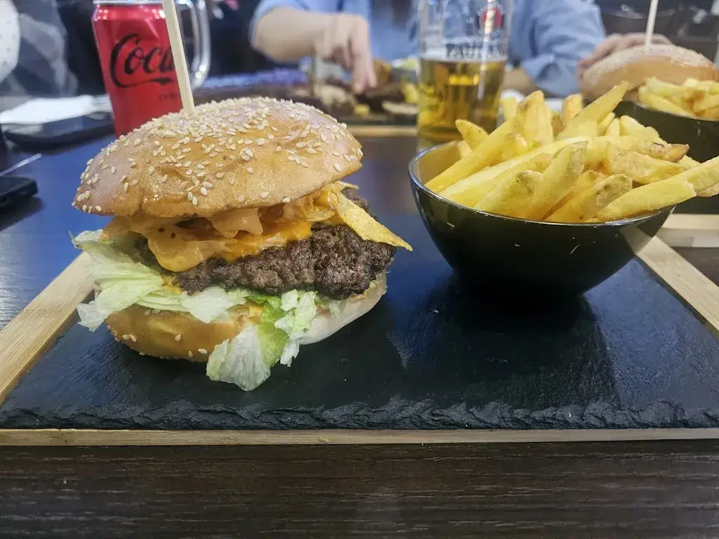 Kevin Sandu_Good Food Burger_Himberg_review