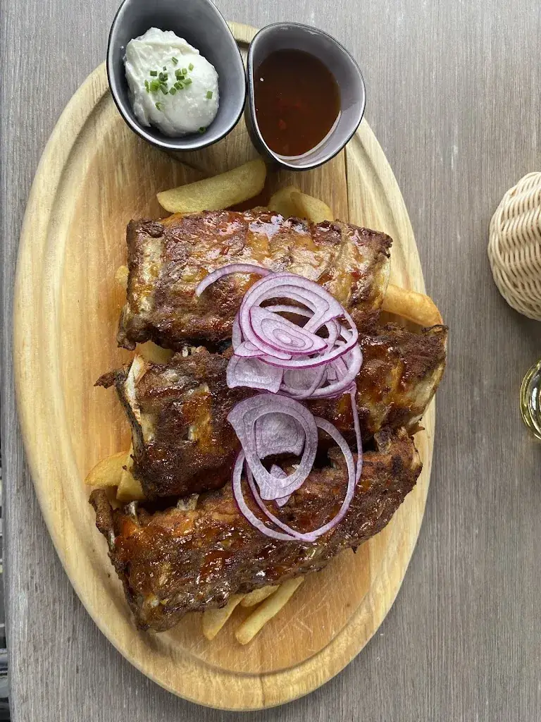 Landeplatzl_Hof am Leithaberge_slider_image_3