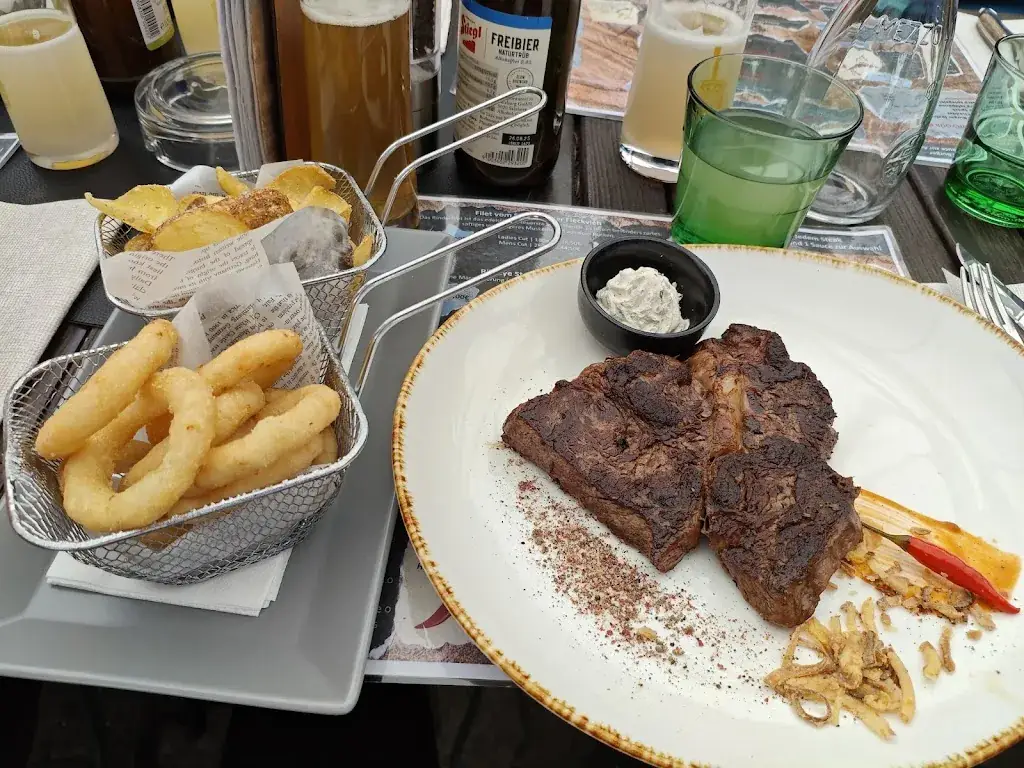 Péter Zuckermann_Beef+Burger Steakhouse_Herzogenburg_review