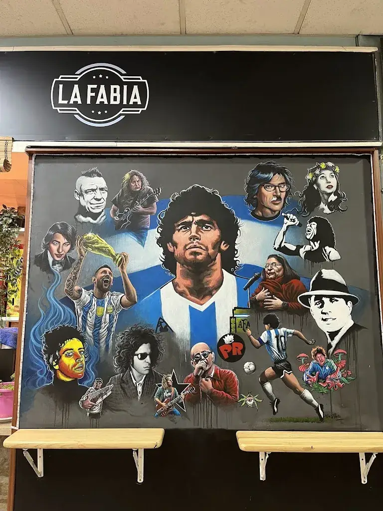 John Ruiz (mh3mh0)_La Fabia_Gols_recensione