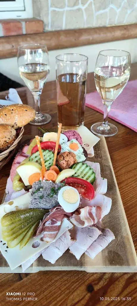 Heurigen Kaiser Einöd_Herzogenburg_slider_image_2