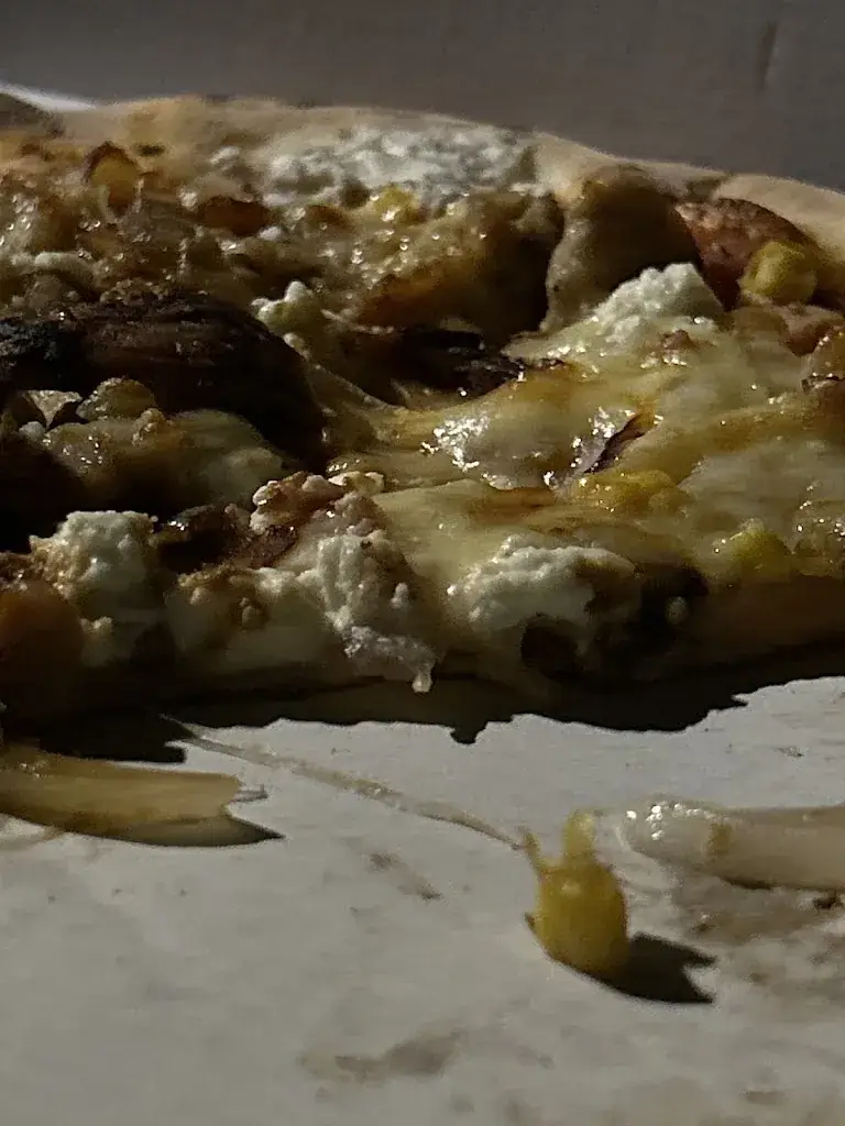 jana walzl_Pizzeria Solo Del Gusto_Herzogenburg_recensione