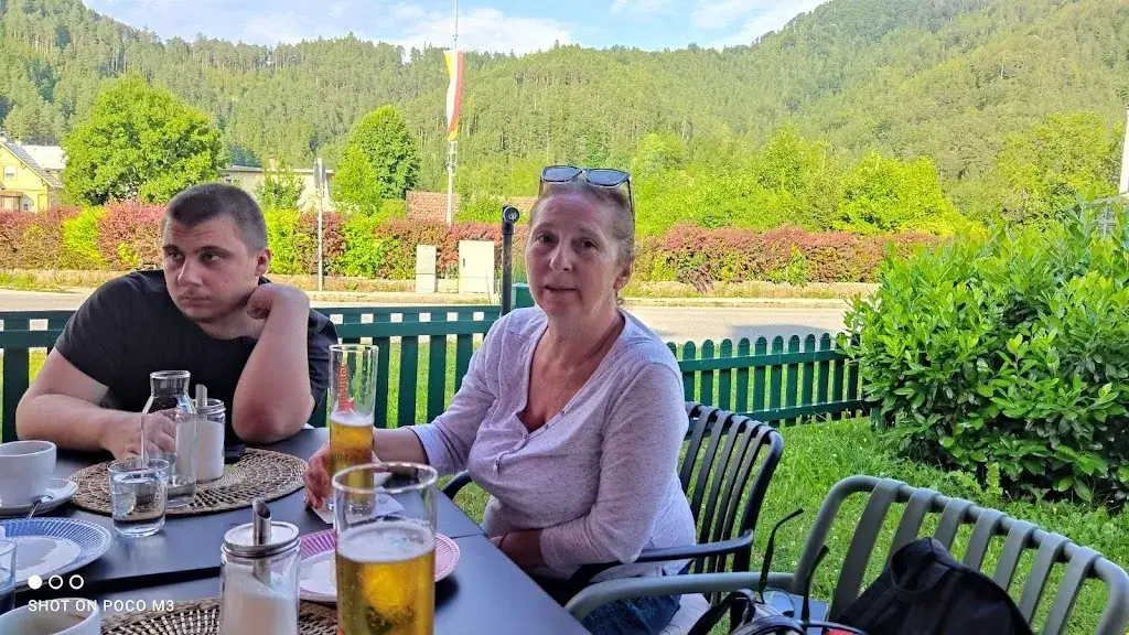 marzena konarczyk_Café Schuh_Hohenberg_recensione