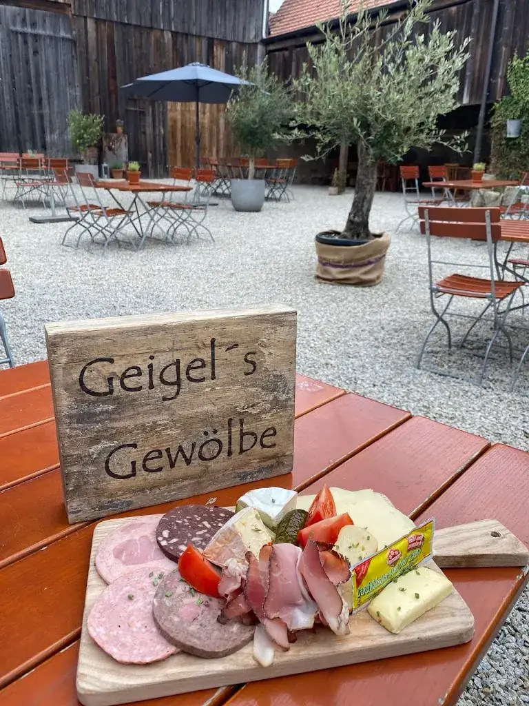 Geigel´s Gewölbe - Gaststätte_Hohenberg_slider_image_3