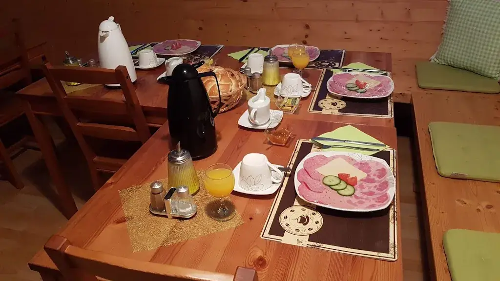 Pension Kirchsteiger ristorante a Hohenberg