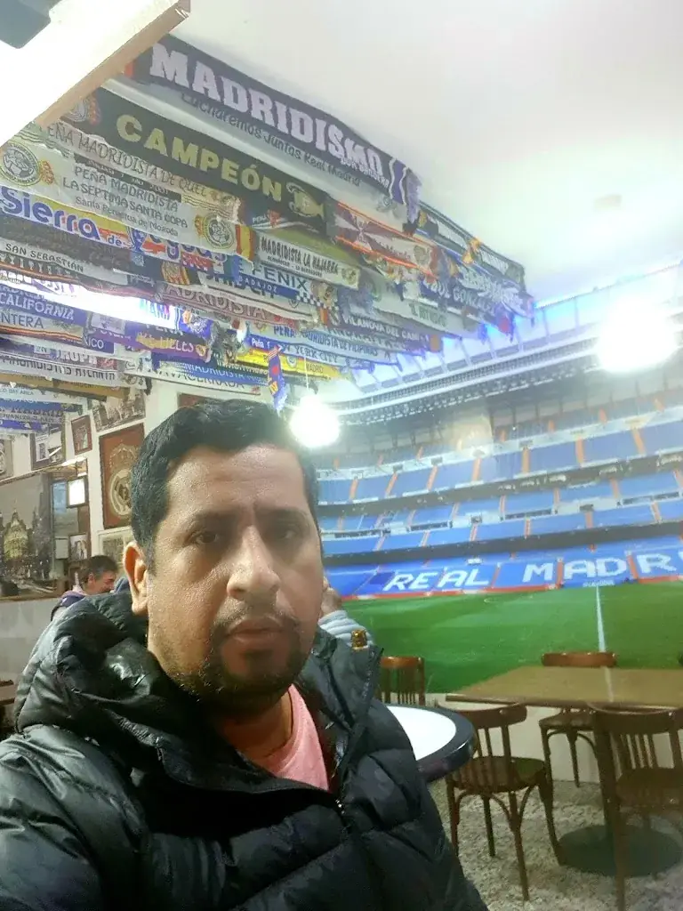 Lewis Eduardo “Lewis Lara” Lara Echerri_Peña Madridista Capote and Montera_Gols_review