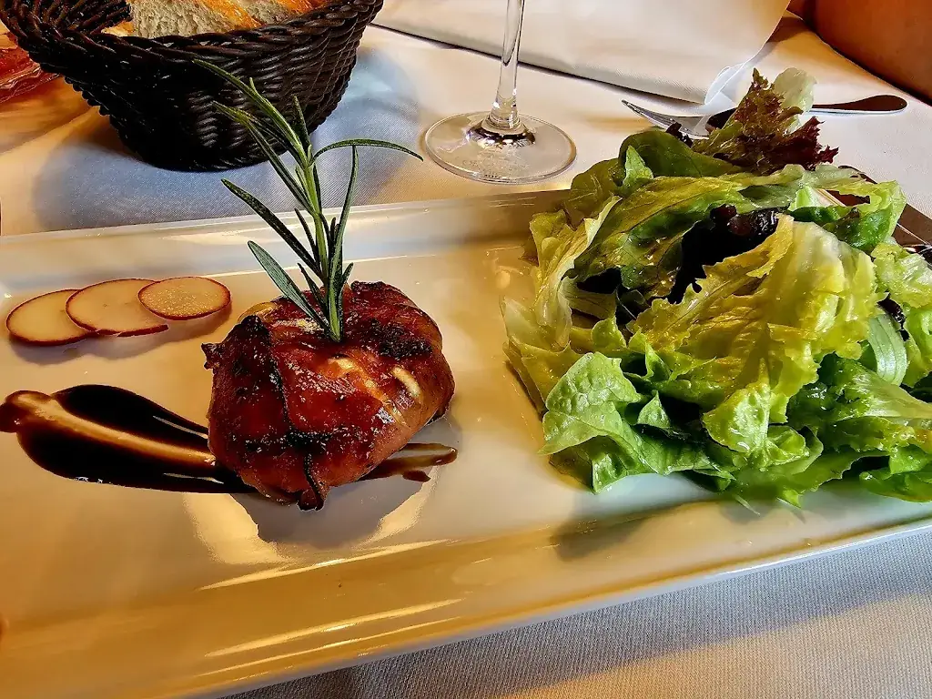 Gasthof Pension Drei Schneeballen_Hofstetten_slider_image_2