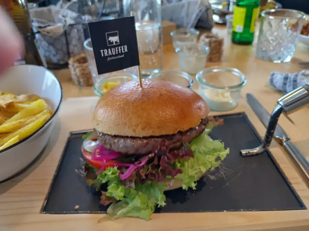 Menu_Alfred's Restaurant - Trauffer Switzerland_Hofstetten_image_5