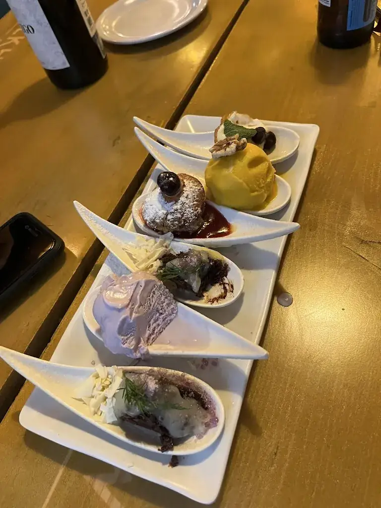 Yannik Emrich_WELKHOMEclub_Horn_recensione