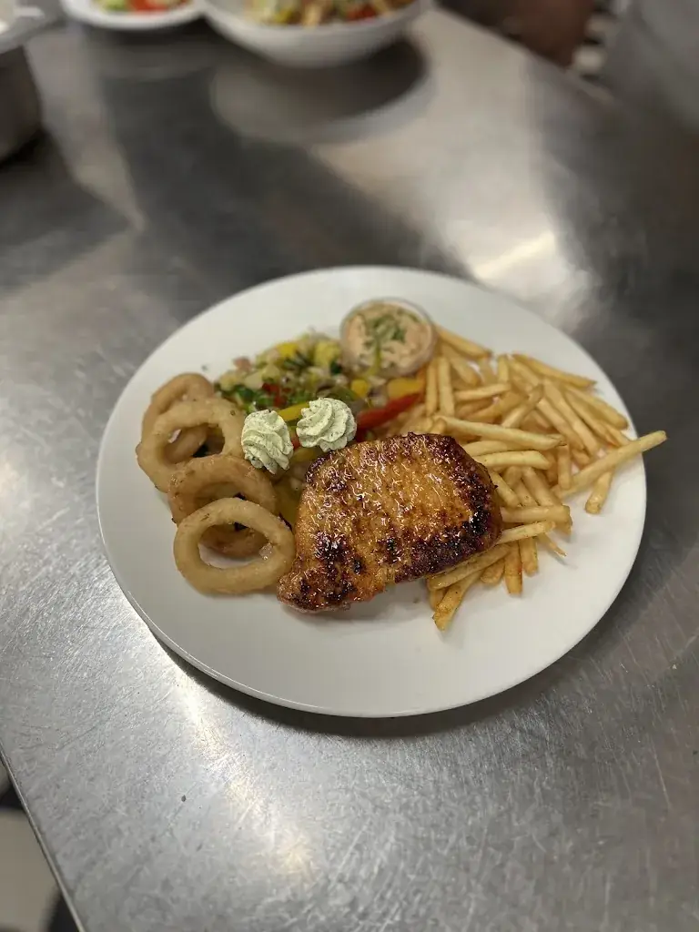 Gasthaus zur Traube_Hollenstein an der Ybbs_slider_image_2