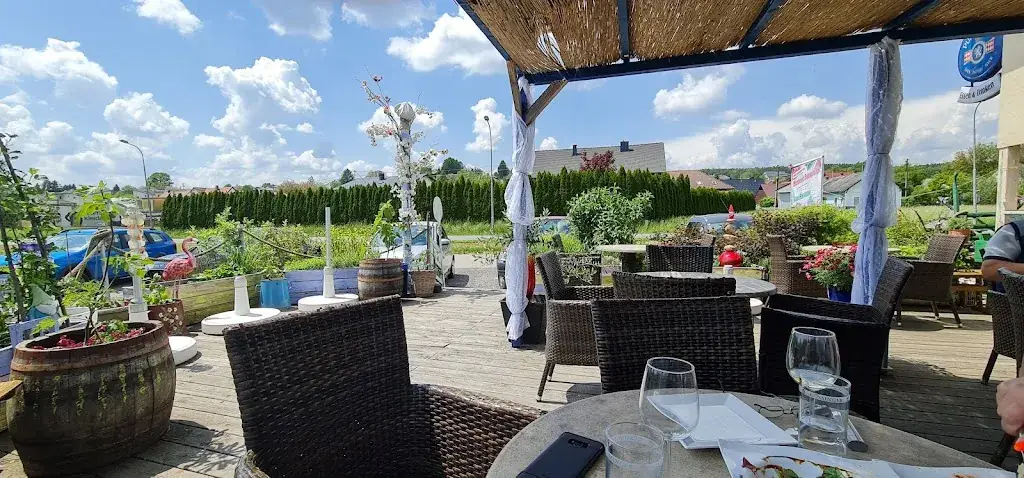 J KR_Sinatra- Essen und Trinken!_Kemeten_review