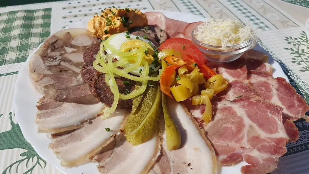 Heurigenlokal Anton Rödler_Höflein_slider_image_2