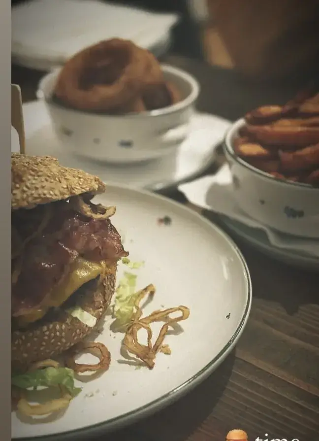 Menu_FAZ Burger_Höflein_image_2