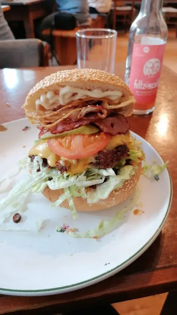 Menu_FAZ Burger_Höflein_image_6