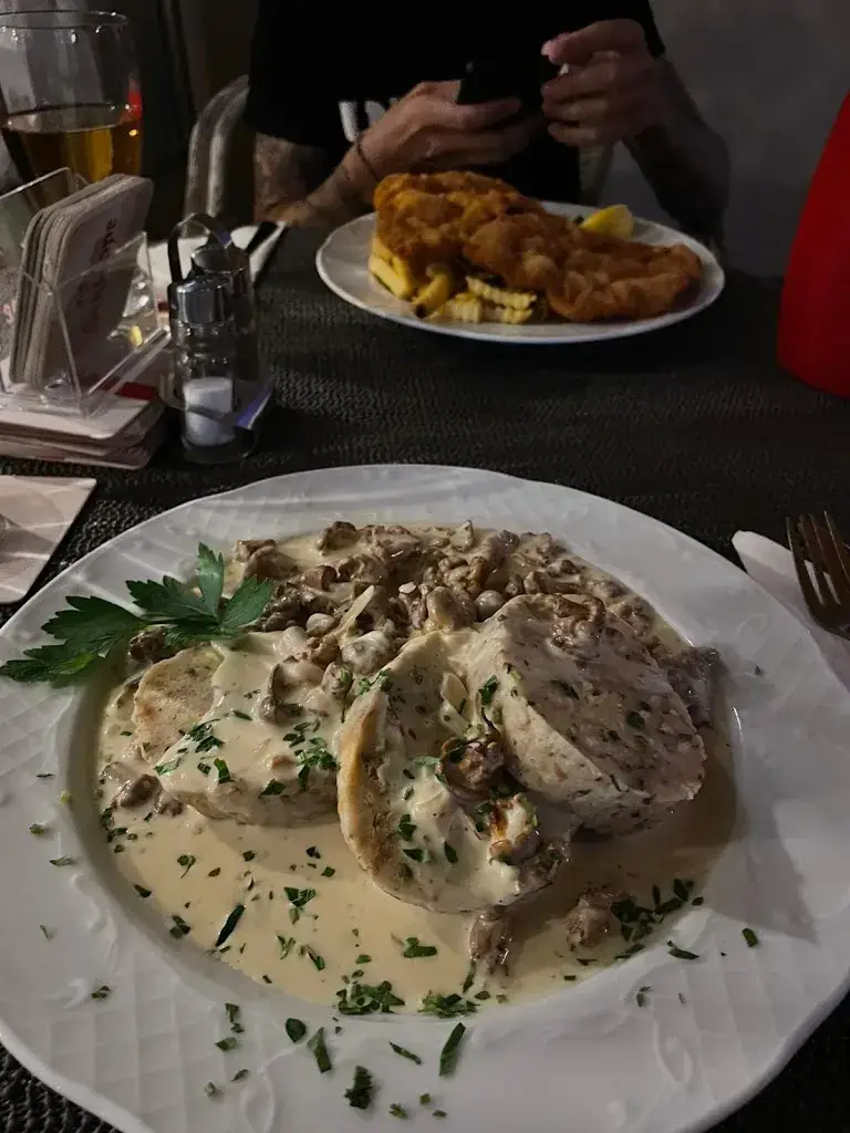 Andi Prock_Höfleiner Stuben_Höflein_avis