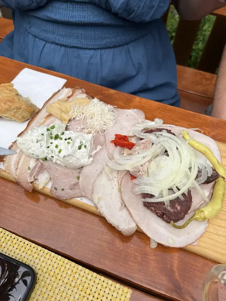 Guiliano_Buschenschank Legenstein_Höflein_recensione