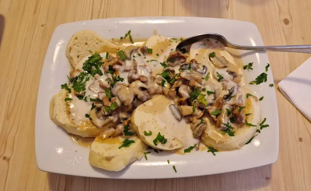 Lena L._Knödelweber_Hohenau_avis