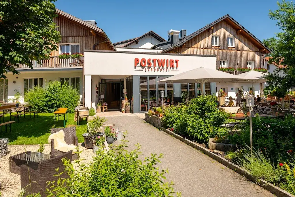 Landhotel Postwirt restaurant à Hohenau